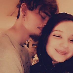 Meet your Posher, Cierra